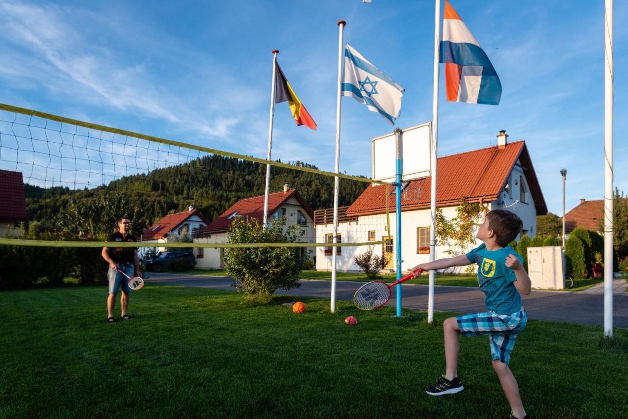 Villapark Vlasky Besenova Bagian luar foto